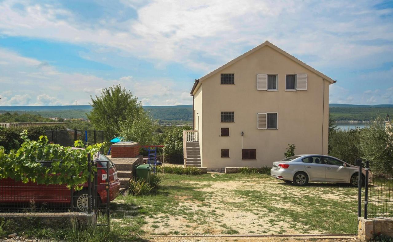 Apartments Mond Горни-Карин Экстерьер фото
